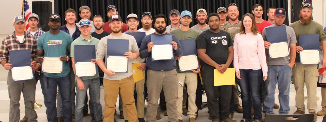 recipients of lineman certificates