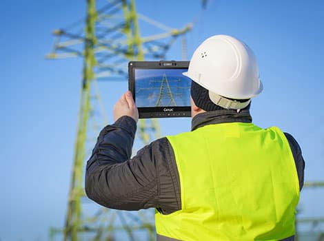 Why linecrews demand rugged technology