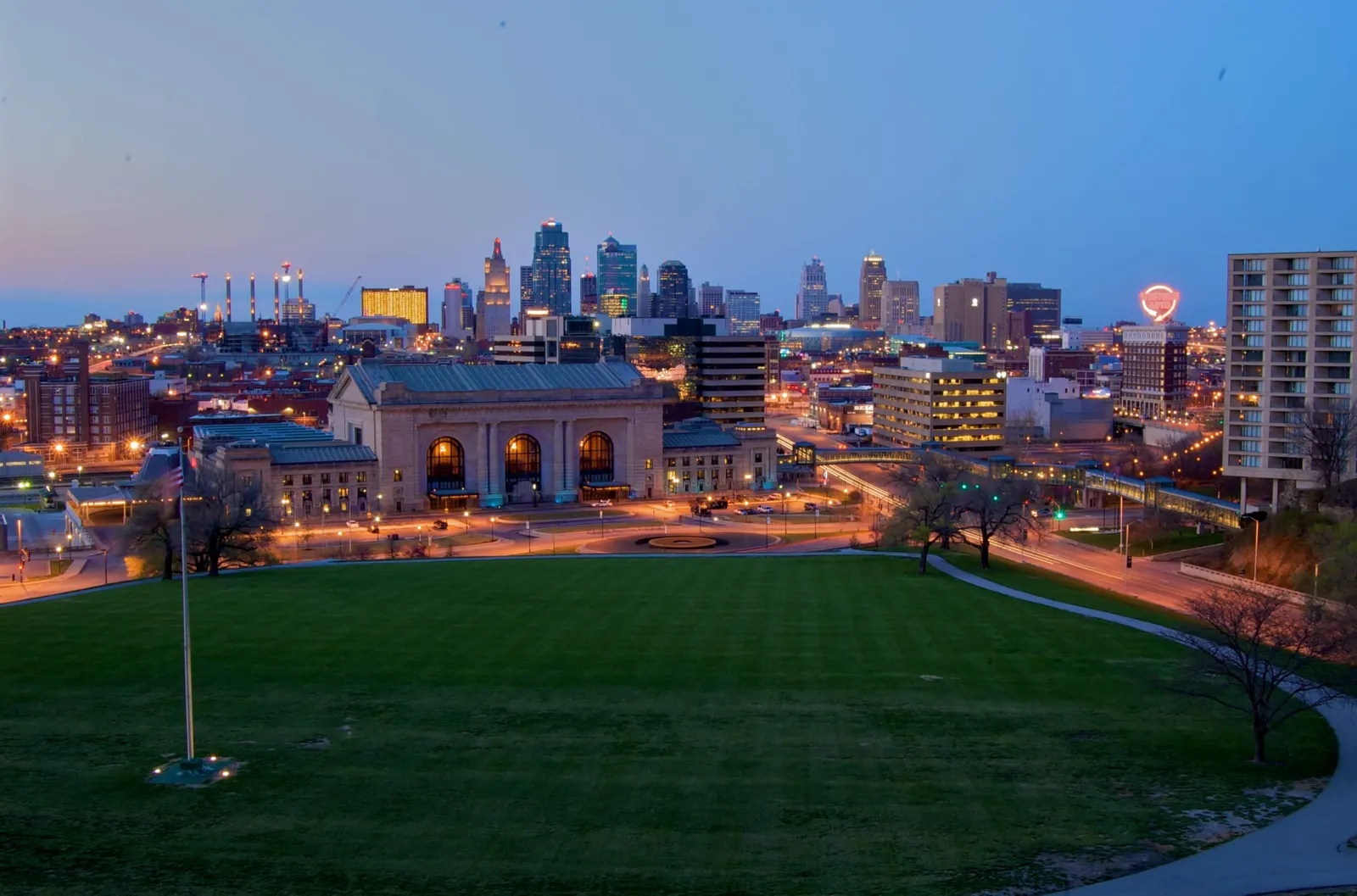 Kansas City area near Kansas City Metropolitan Community College Line Technician Program