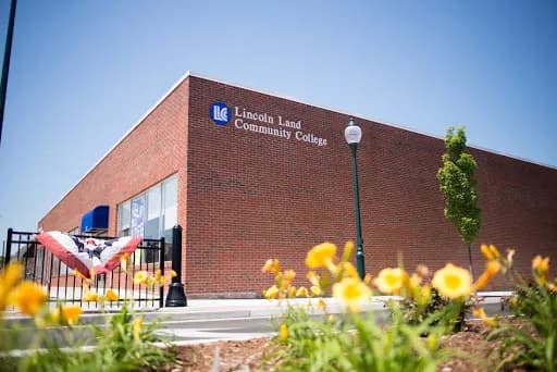 Lincoln Land Community College Lineman Program campus and training yard