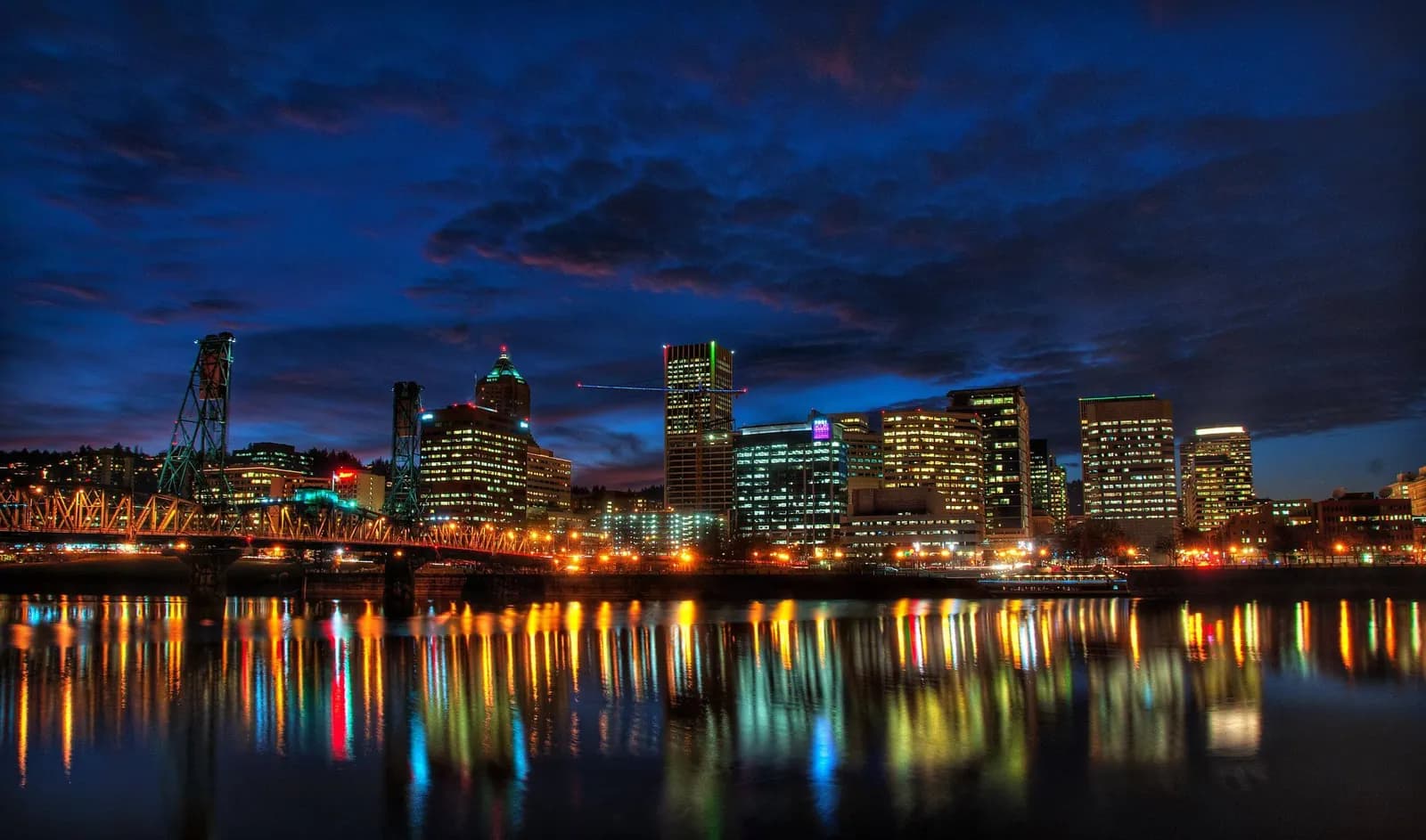 Portland area near PacifiCorp Lineman Apprenticeship Program