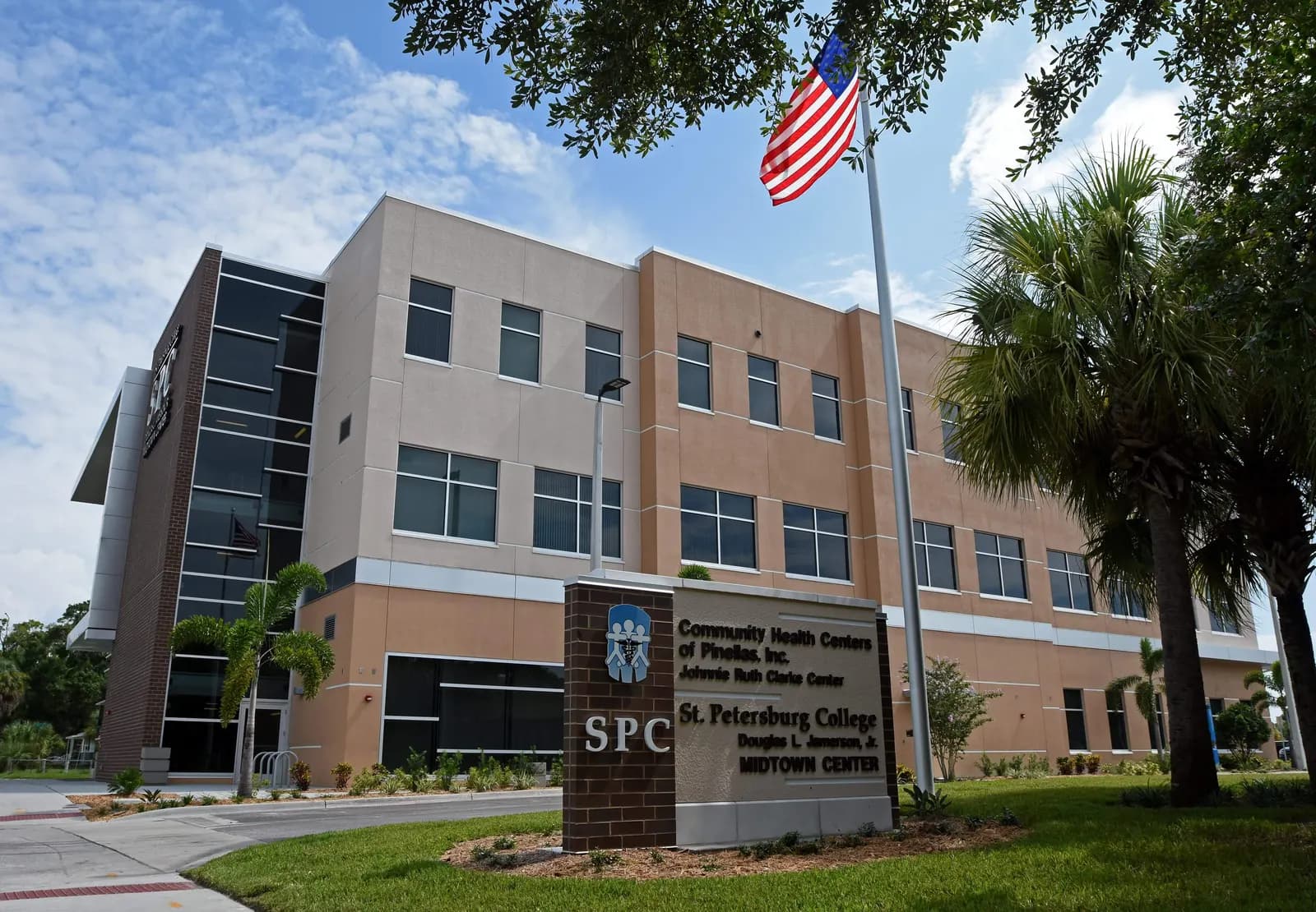 St Petersburg College Lineworker Training Program campus and training yard