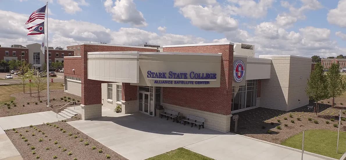 Starks State College Lineman Program campus and training yard