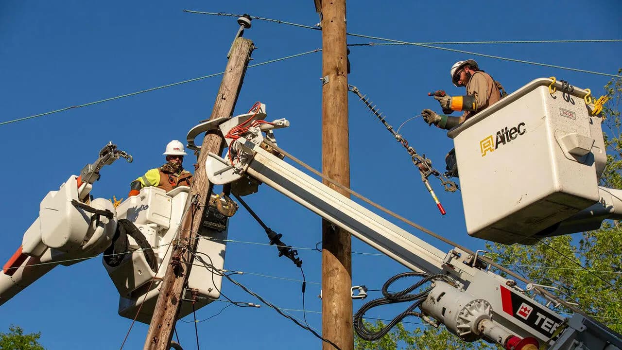 Lineman in Arkansas