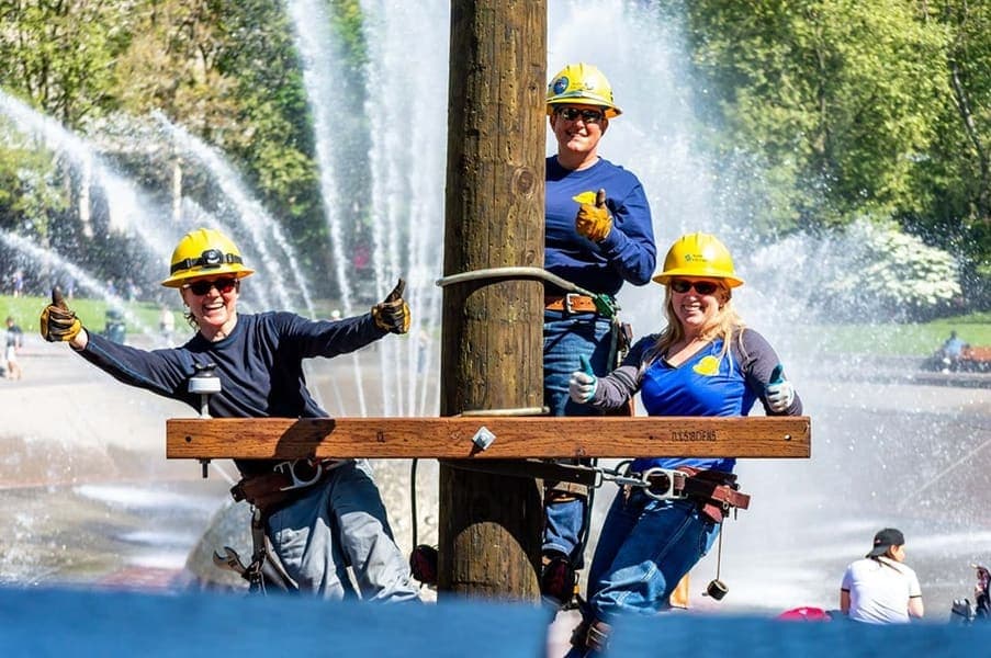 female lineman jobs